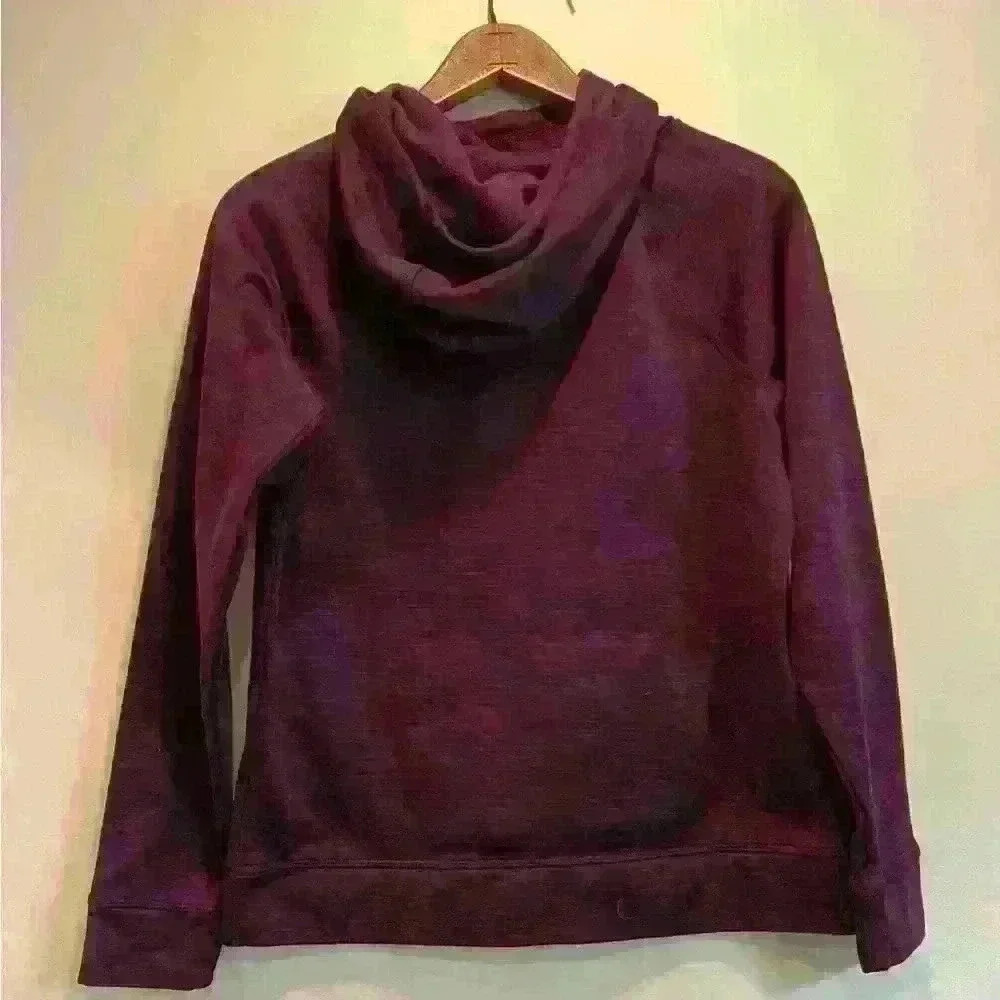 🍁4/$15 Reebok hoddie🍁 - Picture 2 of 3